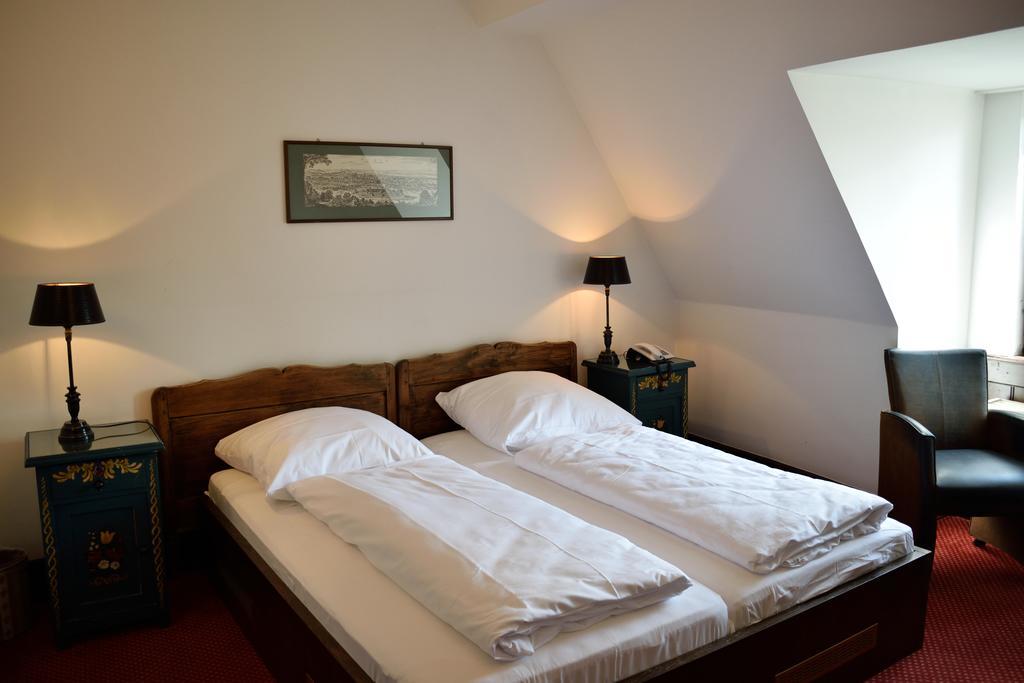 Schlosshotel Gotzenburg Jagsthausen Esterno foto