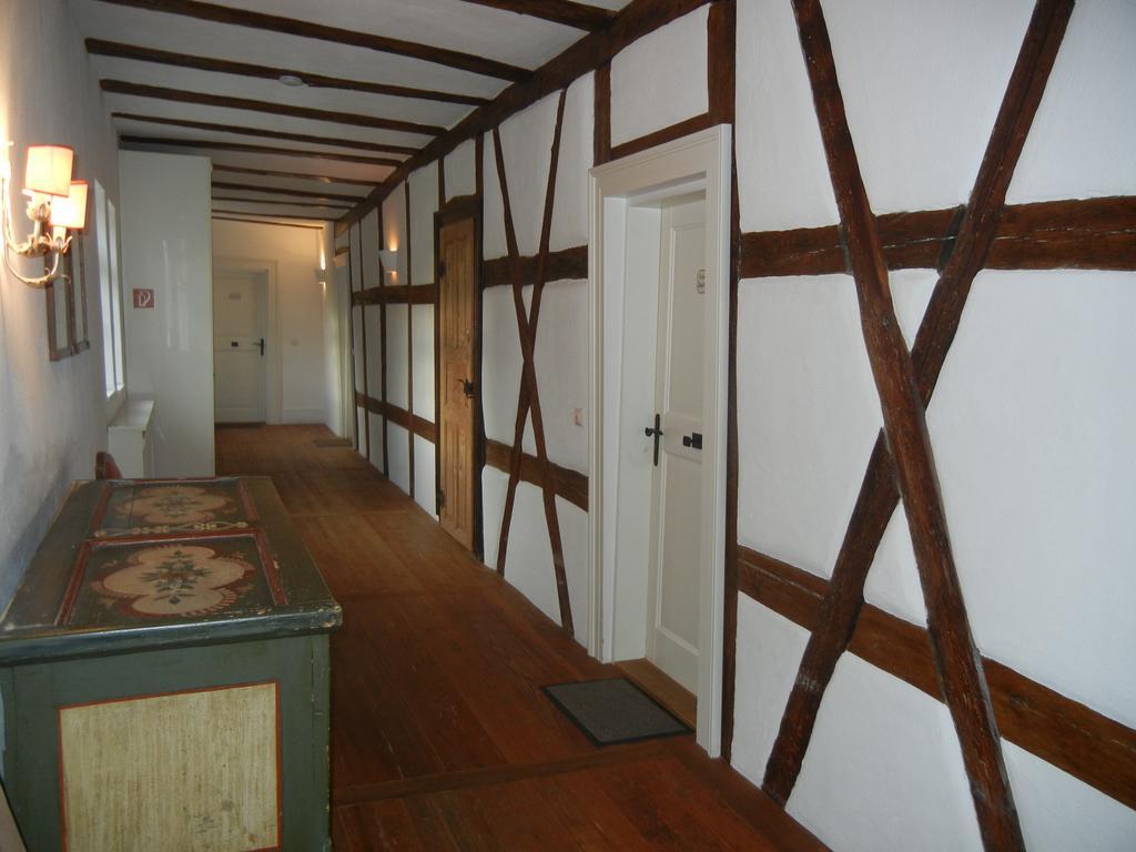 Schlosshotel Gotzenburg Jagsthausen Esterno foto