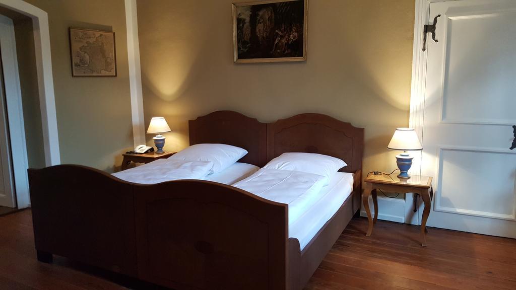 Schlosshotel Gotzenburg Jagsthausen Esterno foto