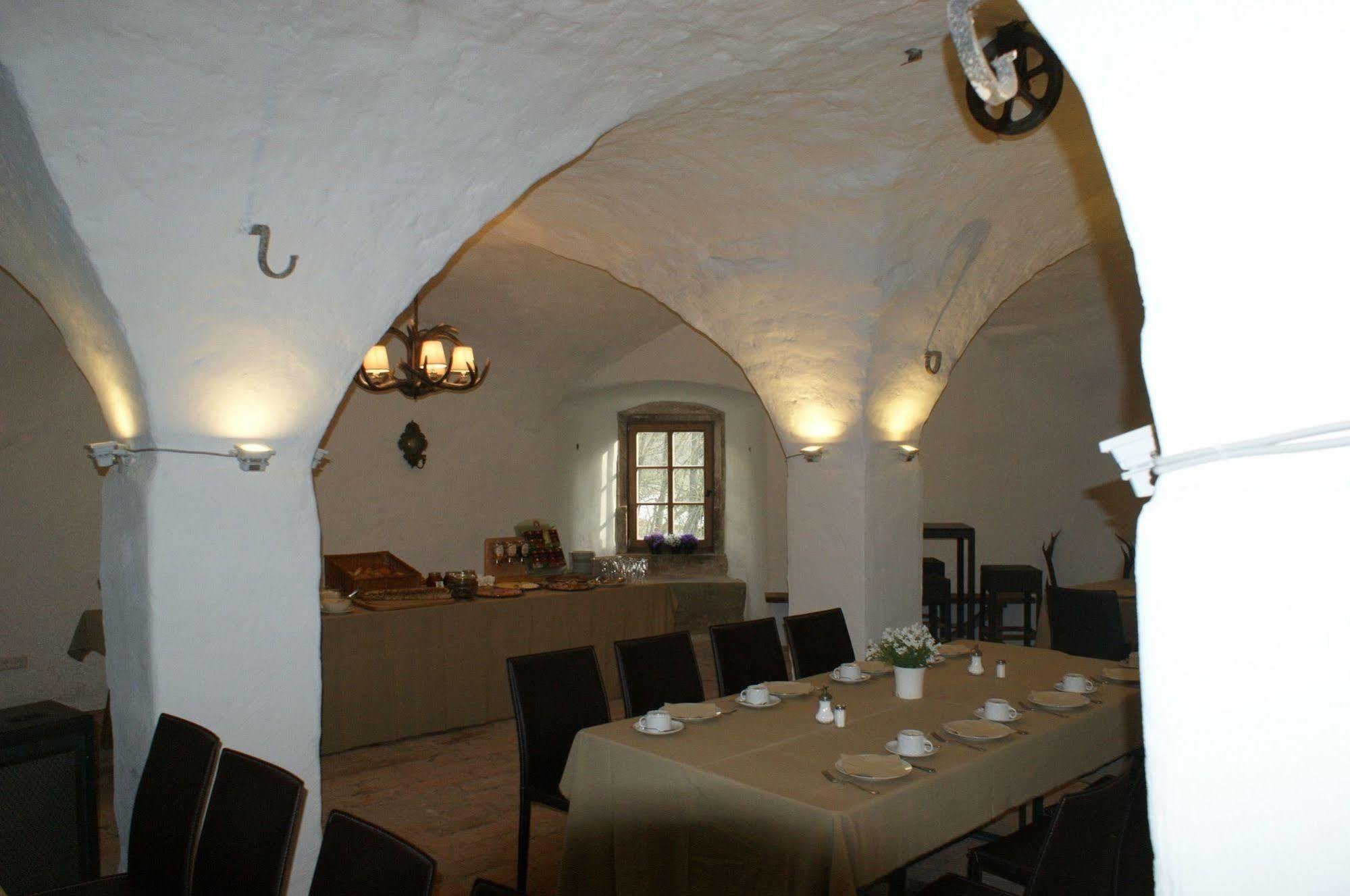 Schlosshotel Gotzenburg Jagsthausen Esterno foto