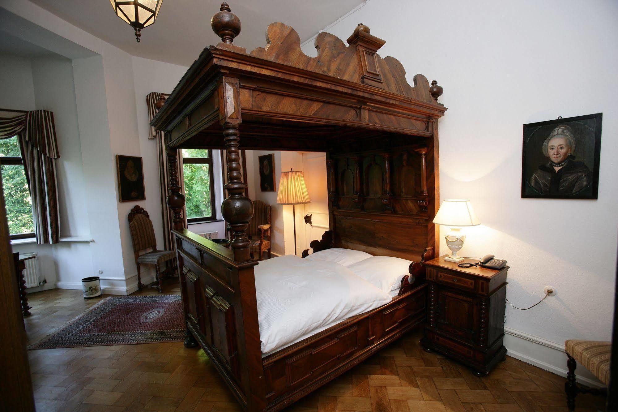 Schlosshotel Gotzenburg Jagsthausen Esterno foto